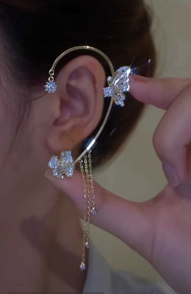 charm new full crystal butterfly flower cuff earrings non pierced rhinestone tassel ear wrap crawler hook earring for women aa230421, Golden
charm new full crystal butterfly flower cuff earrings non pierced rhinestone tassel ear wrap crawler hook earring for women aa230421, Golden