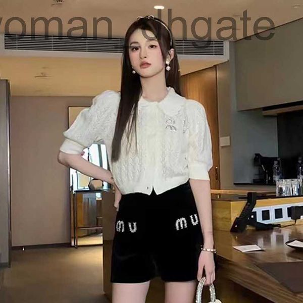 women's knits & tees designer knitted women's 23 spring and autumn home diamond inlaid letter doll neck knitted cardigan coat jxs0, White
women's knits & tees designer knitted women's 23 spring and autumn home diamond inlaid letter doll neck knitted cardigan coat jxs0, White