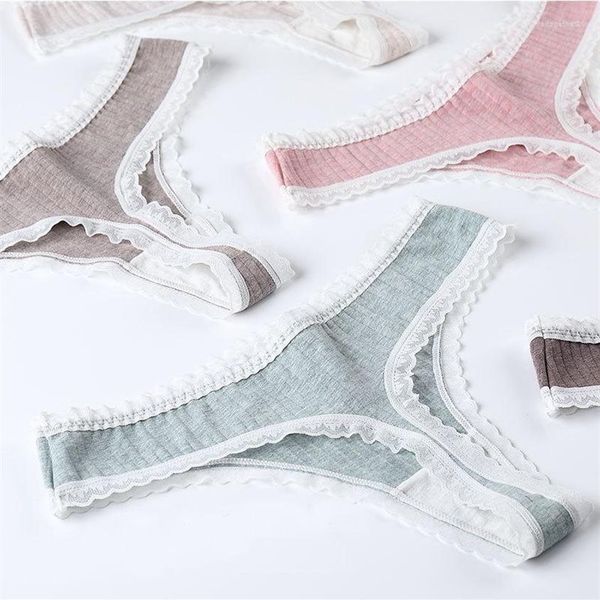 women's panties lace thong panty soft cotton woman t-back mulberry silk antibacterial g-string underwear 3 pcs set307b, Black;pink
women's panties lace thong panty soft cotton woman t-back mulberry silk antibacterial g-string underwear 3 pcs set307b, Black;pink