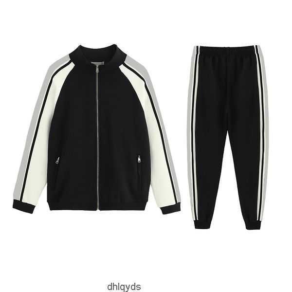 tracksuits sets women jackets men suit classic letter pants two-piece suits casual long-sleeved sports fashion sportswear designer hoodies j, Gray
tracksuits sets women jackets men suit classic letter pants two-piece suits casual long-sleeved sports fashion sportswear designer hoodies j, Gray