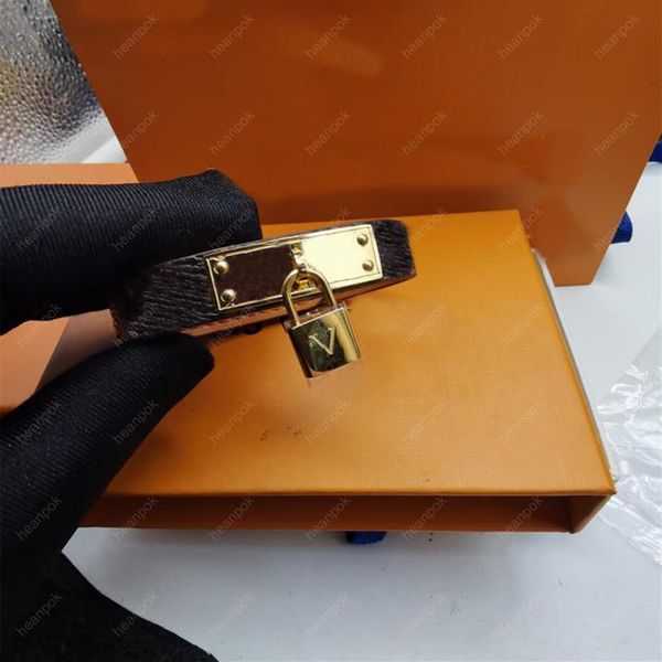 women men bracelets designer leather bracelet lock bangle luxury jewelry 18k gold plated stainless steel wedding bangles accessori204g, Black
women men bracelets designer leather bracelet lock bangle luxury jewelry 18k gold plated stainless steel wedding bangles accessori204g, Black