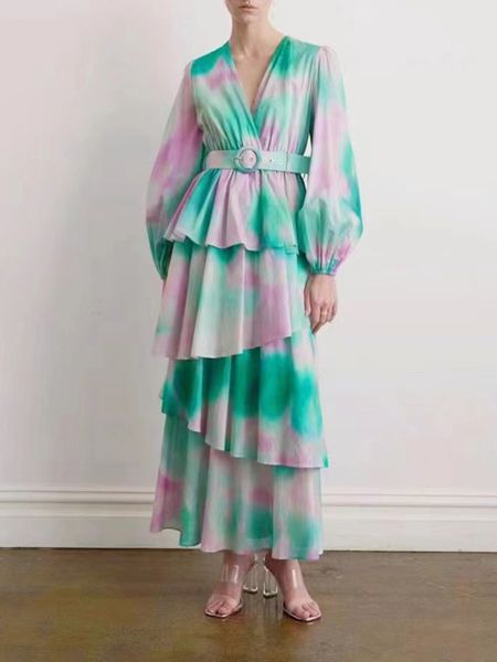 2023 dress spring/summer new european and american french style tie dyed cake layer drawn waist to show slim large v-neck long sleeve dress, Black;gray
2023 dress spring/summer new european and american french style tie dyed cake layer drawn waist to show slim large v-neck long sleeve dress, Black;gray