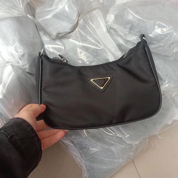 deisigner shoulder bag for women chest pack lady tote chains handbags presbyopic purse messenger bag designer handbags whole282q
deisigner shoulder bag for women chest pack lady tote chains handbags presbyopic purse messenger bag designer handbags whole282q