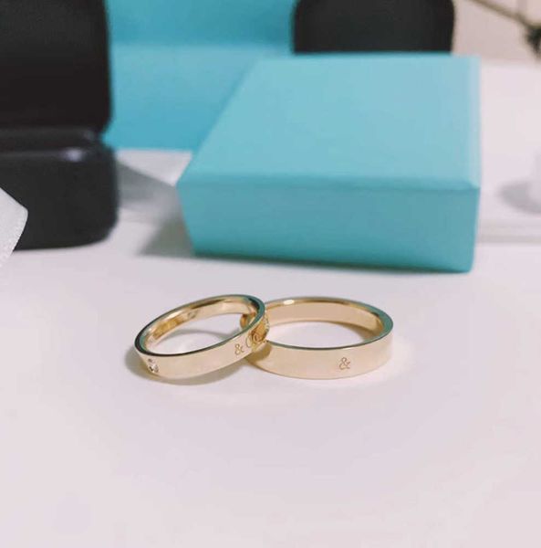 band rings designers ring luxurys couple jewely fashion men's and women's classic letter diamond 2 styles anniversary gift silver
band rings designers ring luxurys couple jewely fashion men's and women's classic letter diamond 2 styles anniversary gift silver