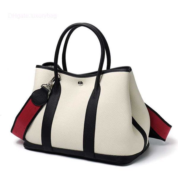 designer herbag garden party evening large capacity cowhide women's with single shoulder and diagonal span simple hand leather shopping
designer herbag garden party evening large capacity cowhide women's with single shoulder and diagonal span simple hand leather shopping