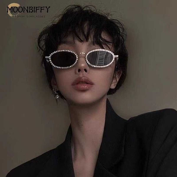 sunglasses luxury rhinestone sunglasses women 2022 small oval bling diamond brand sun glasses fashion female shades round oculos de sol j230, White;black
sunglasses luxury rhinestone sunglasses women 2022 small oval bling diamond brand sun glasses fashion female shades round oculos de sol j230, White;black