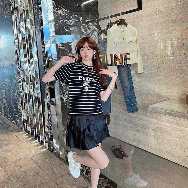 32% off family spring/summer new fashion classic jacquard letter stripe short sleeve knitted versatile top, White;black
32% off family spring/summer new fashion classic jacquard letter stripe short sleeve knitted versatile top, White;black