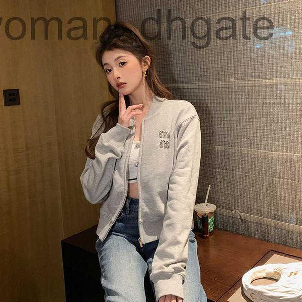 women's jackets designer standing collar jacket women's spring studded letter loose short baseball jacket nbmg, Black;brown
women's jackets designer standing collar jacket women's spring studded letter loose short baseball jacket nbmg, Black;brown