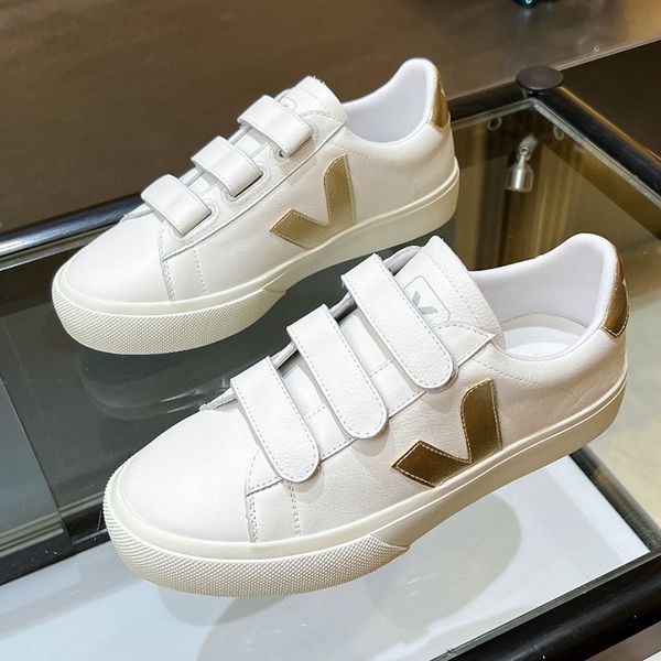 sports casual shoes luxury designer womens shoes round v toe flat sole board shoes mens shoes fashion lace up high grade genuine leather sma, Black
sports casual shoes luxury designer womens shoes round v toe flat sole board shoes mens shoes fashion lace up high grade genuine leather sma, Black