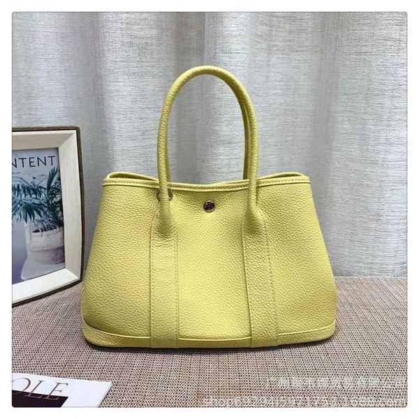 designer herbag garden party evening garden 2023 new style cowhide fashion versatile one shoulder hand bride big computer lady bag 5z22
designer herbag garden party evening garden 2023 new style cowhide fashion versatile one shoulder hand bride big computer lady bag 5z22