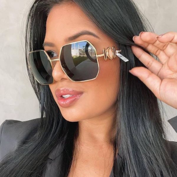 luxury designer sunglasses women polaroid frame sunglasses fashion men driving sun glasses irregular lens casual versatile, White;black
luxury designer sunglasses women polaroid frame sunglasses fashion men driving sun glasses irregular lens casual versatile, White;black