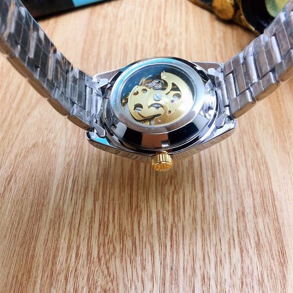 2019 luxury men automatic designer watches women fashion brand men watch lady mechanical wristwatch259l, Slivery;brown
2019 luxury men automatic designer watches women fashion brand men watch lady mechanical wristwatch259l, Slivery;brown