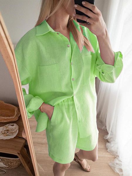 dress solid women summer suits fashion long sleeve lapel single breasted shirt and pocket shorts 2 piece set casual loose ladies suit, White
dress solid women summer suits fashion long sleeve lapel single breasted shirt and pocket shorts 2 piece set casual loose ladies suit, White