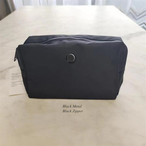 ll outdoor small things pouch bag gym makeup mini pochette bllack zipper fanny pack purses270k
ll outdoor small things pouch bag gym makeup mini pochette bllack zipper fanny pack purses270k