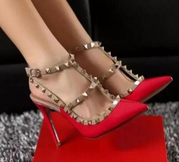 high 2023 quality genuine leather designer shoes leather embossed leather sandals european style brand shoes with boxes1831787, Black
high 2023 quality genuine leather designer shoes leather embossed leather sandals european style brand shoes with boxes1831787, Black