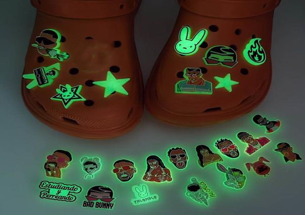 custom luminous clogs ornaments designer pvc christmas ornaments shoes decorative accessories3219637, White;pink
custom luminous clogs ornaments designer pvc christmas ornaments shoes decorative accessories3219637, White;pink