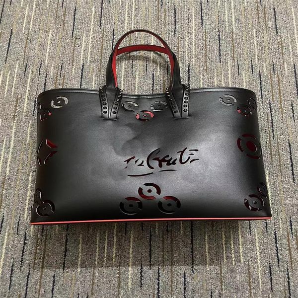 woman luxurys letter printing handbag wallets men shoulder bags genuine leather rivets spikes bow crossbody tote redbottoms shoppi2834
woman luxurys letter printing handbag wallets men shoulder bags genuine leather rivets spikes bow crossbody tote redbottoms shoppi2834