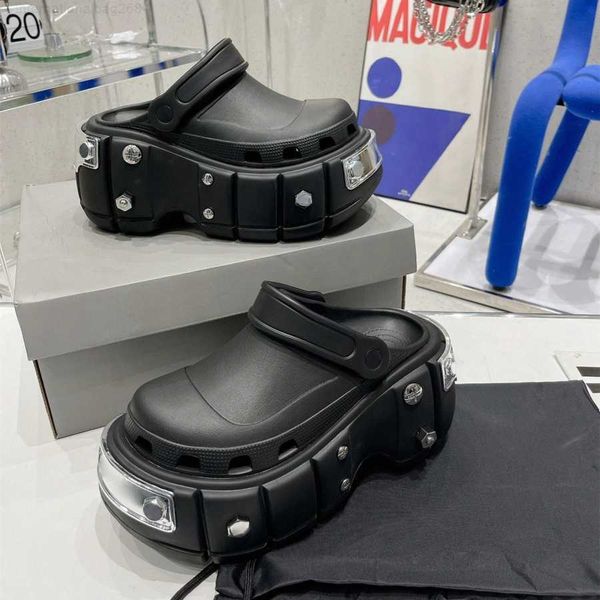 2022 women men fashion triple s slippers flip flops hardcroc beach pool slides sandals sports punk style rubber rivet slide casual foam dfgd, Black
2022 women men fashion triple s slippers flip flops hardcroc beach pool slides sandals sports punk style rubber rivet slide casual foam dfgd, Black
