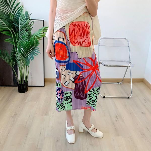 dresses miyake pleated skirt 2022 spring and summer purple printed onestep skirt casual pleated skirt bag hip magic skirt mujer faldas, White;black
dresses miyake pleated skirt 2022 spring and summer purple printed onestep skirt casual pleated skirt bag hip magic skirt mujer faldas, White;black