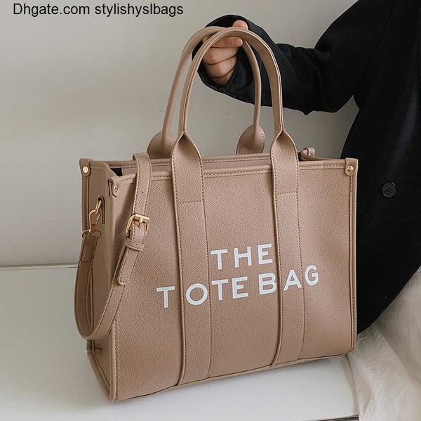 shoulder bags luxury designer bag tote letter shoulder bags for women 2023 new luxury handbags brands soft pu shopper purses crossbody bags
shoulder bags luxury designer bag tote letter shoulder bags for women 2023 new luxury handbags brands soft pu shopper purses crossbody bags