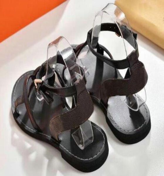 2022 new women039s double buckle sandals explosion models fashion large size sandals ladies 35416436303, Black
2022 new women039s double buckle sandals explosion models fashion large size sandals ladies 35416436303, Black