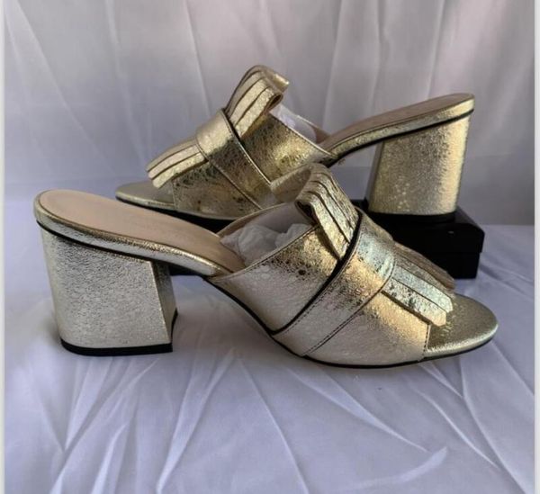 2022 new women039s fashion chunky heels sandals girls casual outdoor soft suede leather slides lady summer beach medium thick h7403691, Black
2022 new women039s fashion chunky heels sandals girls casual outdoor soft suede leather slides lady summer beach medium thick h7403691, Black