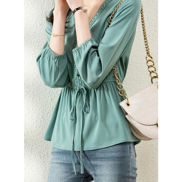 t-shirt commuter elegant solid color waist lacing shirt for female new spring fashion korean button spliced vneck long sleeve blouses, White
t-shirt commuter elegant solid color waist lacing shirt for female new spring fashion korean button spliced vneck long sleeve blouses, White