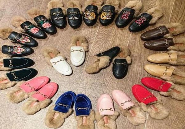 designer princetown slippers men women autumn winter wool loafers classic metal buckle embroidery shoes luxury bee snake pattern l5958374, Black
designer princetown slippers men women autumn winter wool loafers classic metal buckle embroidery shoes luxury bee snake pattern l5958374, Black