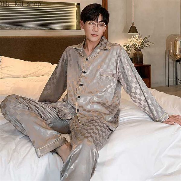 men's sleepwear pajamas spring autumn ice silk long sleeved pants cardigan home fur summer thin korean plus size set 31, Black;brown
men's sleepwear pajamas spring autumn ice silk long sleeved pants cardigan home fur summer thin korean plus size set 31, Black;brown