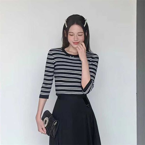 26% off clothing designer quality edition family knitwear women's spring and autumn classic letter triangle stripe slim fit round neck, White;black
26% off clothing designer quality edition family knitwear women's spring and autumn classic letter triangle stripe slim fit round neck, White;black