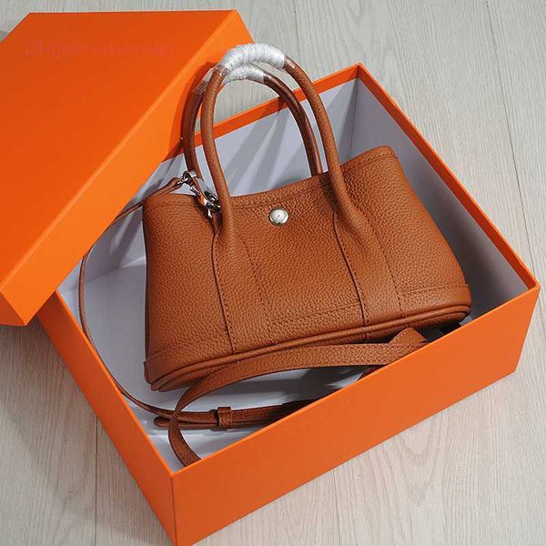 designer herbag garden party evening exquisite 2023 new fashion mini garden women's leather small group portable messenger bag hz44
designer herbag garden party evening exquisite 2023 new fashion mini garden women's leather small group portable messenger bag hz44