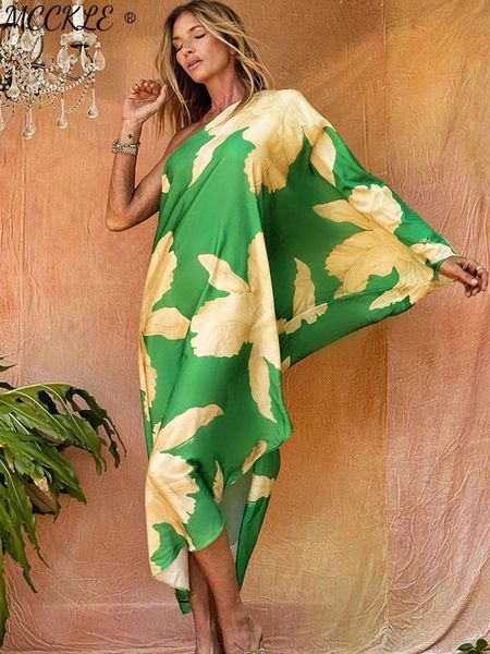 dresses print off shoulder loose women's dress irregular beach vacation ladies dresses 2022 summer floral casual female long vestidos, Black;gray
dresses print off shoulder loose women's dress irregular beach vacation ladies dresses 2022 summer floral casual female long vestidos, Black;gray