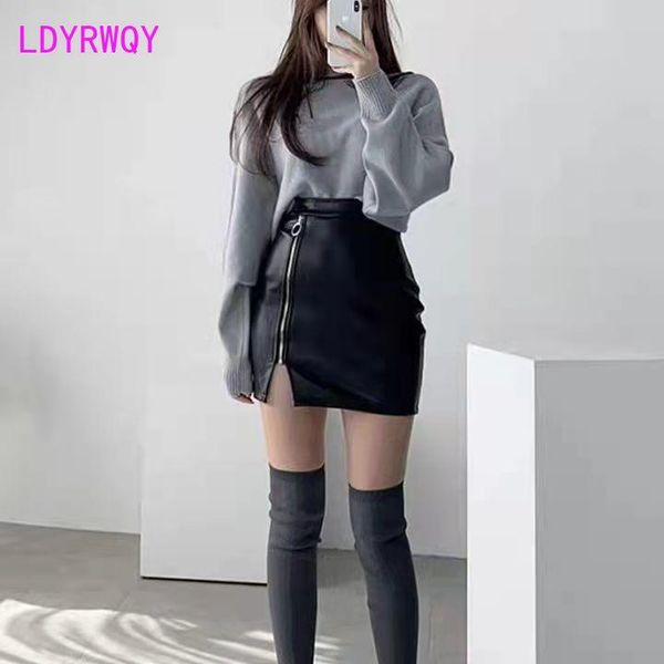 dresses black zipper leather skirt 2022 new fashion spring women's half skirt high waist pu leather split hip wrap, White;black
dresses black zipper leather skirt 2022 new fashion spring women's half skirt high waist pu leather split hip wrap, White;black