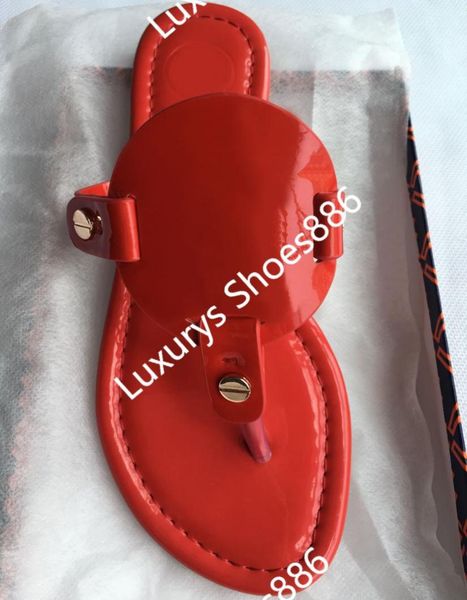 2022 summer luxury 039g sandals designer women flip flops slipper fashion genuine leather slides metal chain ladies casual shoe5515942, Black
2022 summer luxury 039g sandals designer women flip flops slipper fashion genuine leather slides metal chain ladies casual shoe5515942, Black