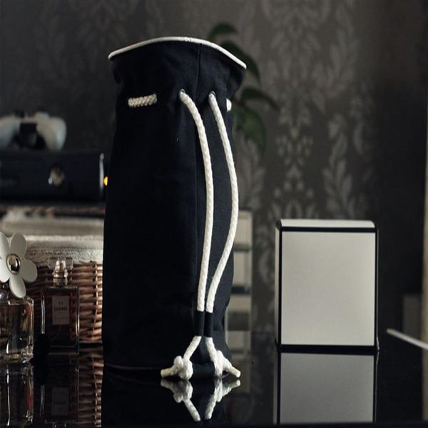 classic logo pull rope fitness bucket bag thick travel pull rope lady water-proof washing cosmetic bag storage box pull rope bag 244e
classic logo pull rope fitness bucket bag thick travel pull rope lady water-proof washing cosmetic bag storage box pull rope bag 244e