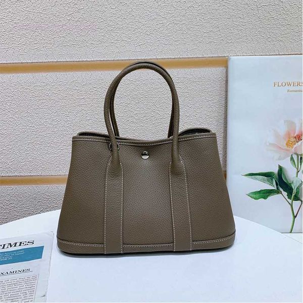 designer herbag garden party evening garden new layer cowhide fashion versatile one-shoulder hand tote bridal large computer female bag x5xd
designer herbag garden party evening garden new layer cowhide fashion versatile one-shoulder hand tote bridal large computer female bag x5xd