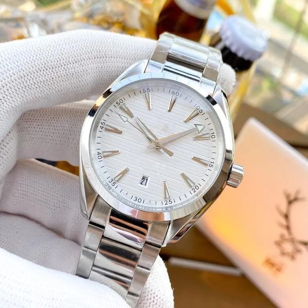 fully automatic mechanical men's watch 41mm stainless steel rubber leather bracelet calendar luminous waterproof sapphire mirror fashio, Slivery;golden
fully automatic mechanical men's watch 41mm stainless steel rubber leather bracelet calendar luminous waterproof sapphire mirror fashio, Slivery;golden