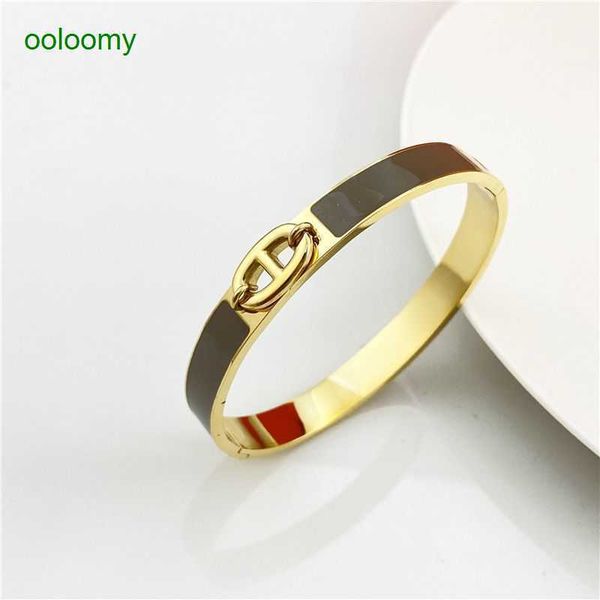 hemres designer bracelet h family's new enamel pig nose love product anchor chain 8-way buckle couple all in one style gold bracelet fo, Black
hemres designer bracelet h family's new enamel pig nose love product anchor chain 8-way buckle couple all in one style gold bracelet fo, Black
