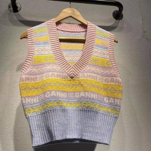 tanks 2022 early autumn new preppy style sleeveless color stitching vest women's wool blend sweet allmatch knitted tank female, Black;white
tanks 2022 early autumn new preppy style sleeveless color stitching vest women's wool blend sweet allmatch knitted tank female, Black;white