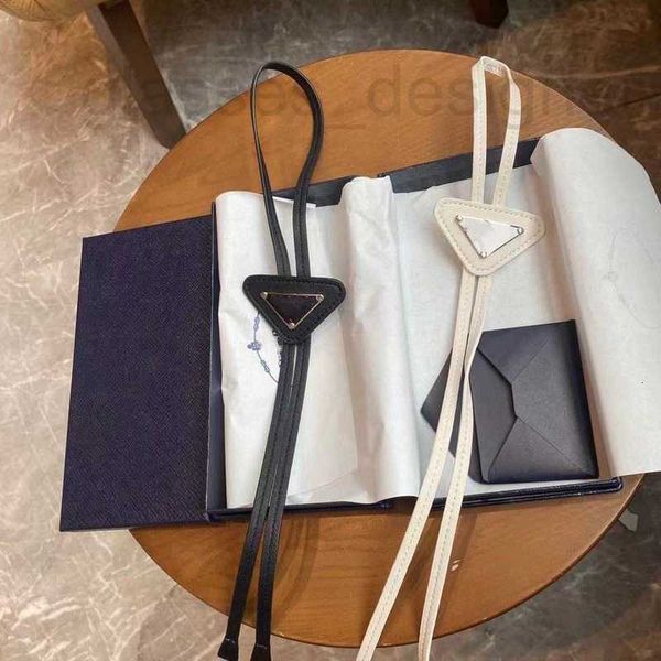 bow ties designer new men's and women's leather bowtie miss sister white collar trendy person grass planting single piece simple b, Black;gray
bow ties designer new men's and women's leather bowtie miss sister white collar trendy person grass planting single piece simple b, Black;gray