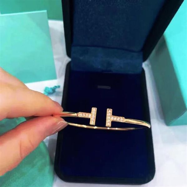 luxurys designers bracelet women charm bracelet trend fashion studded with diamonds goodquality bracelets boutique gift jewelry go291g, Golden;silver
luxurys designers bracelet women charm bracelet trend fashion studded with diamonds goodquality bracelets boutique gift jewelry go291g, Golden;silver