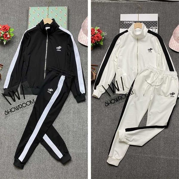 26% off autumn cotton sports women's cardigan able two piece set european fashion trend, White
26% off autumn cotton sports women's cardigan able two piece set european fashion trend, White