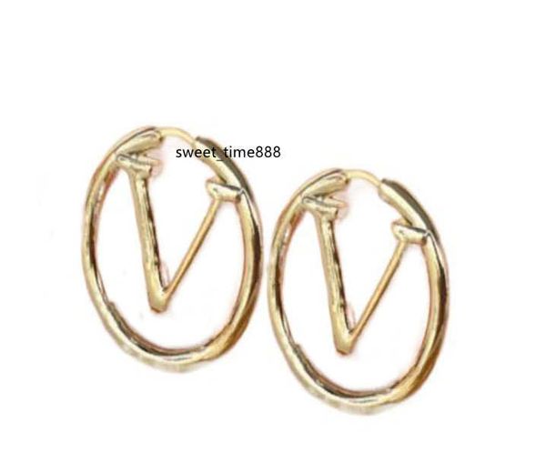 fashion gold hoop earrings for lady women party wedding lovers gift engagement jewelry for bride, Golden;silver
fashion gold hoop earrings for lady women party wedding lovers gift engagement jewelry for bride, Golden;silver
