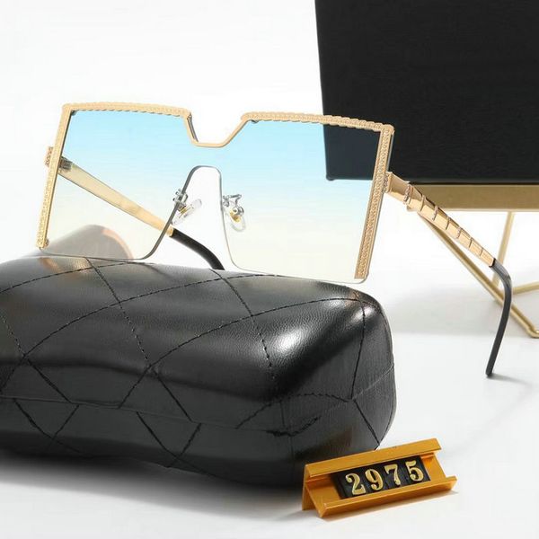 trend sunglasses mens designer luxury sunglasses for women uv protection driving flat lens windproof glasses with box, White;black
trend sunglasses mens designer luxury sunglasses for women uv protection driving flat lens windproof glasses with box, White;black