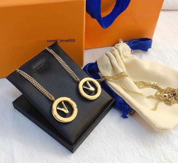 necklace designer jewelry necklace brand circle letter for womens fashion brands jewellery pendants necklaces valentine's day birthday, Silver
necklace designer jewelry necklace brand circle letter for womens fashion brands jewellery pendants necklaces valentine's day birthday, Silver