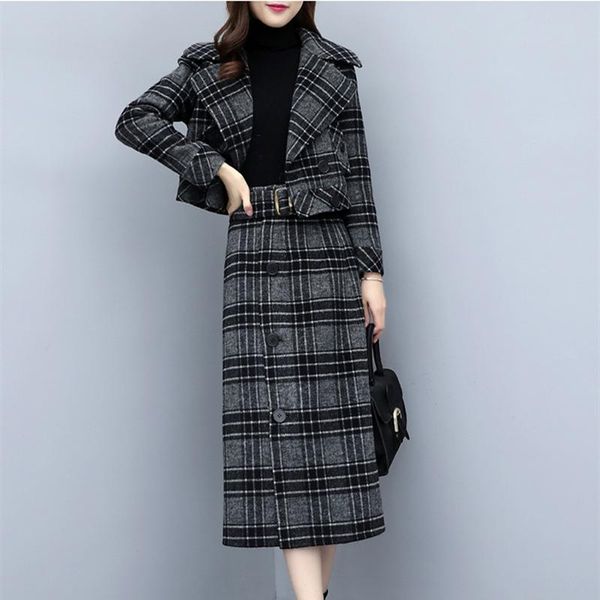dress women's skirt set 2022 new autumn and winter woolen plaid suit jacket short paragraph casual high waist skirt suit twopiece, White
dress women's skirt set 2022 new autumn and winter woolen plaid suit jacket short paragraph casual high waist skirt suit twopiece, White