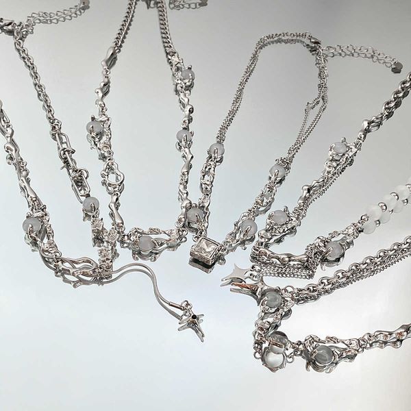 pendant necklaces retro silver color y2k pendant necklaces for women korean shiny zircon crystal heart clavicle necklace aesthetic jewelry g
pendant necklaces retro silver color y2k pendant necklaces for women korean shiny zircon crystal heart clavicle necklace aesthetic jewelry g