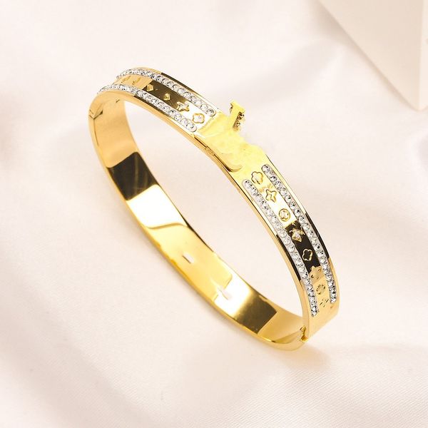 donkey family stainless steel titanium steel buckle, steel seal letter inlaid diamond bracelet jewelry, female bracelet, Black
donkey family stainless steel titanium steel buckle, steel seal letter inlaid diamond bracelet jewelry, female bracelet, Black