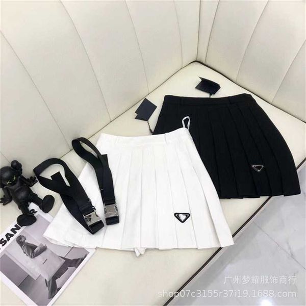 34% off correct and verified version of family pleated short new waist triangle shows thin college skirt, Black
34% off correct and verified version of family pleated short new waist triangle shows thin college skirt, Black