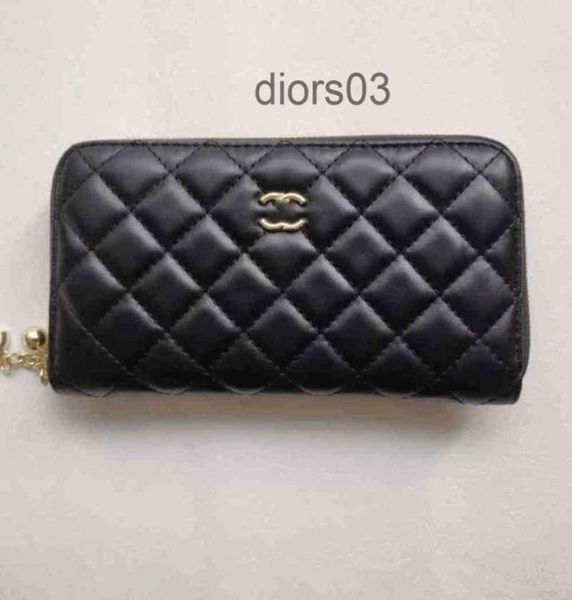 handbag channel bag wallet womens mens lovers new soft leather women039s long zipper lingge card wallet large capacity hand mob7669697, Red;black
handbag channel bag wallet womens mens lovers new soft leather women039s long zipper lingge card wallet large capacity hand mob7669697, Red;black